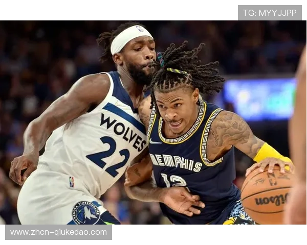 尼克斯独行侠对决现多次反转，沙梅特关键三分锁定胜局