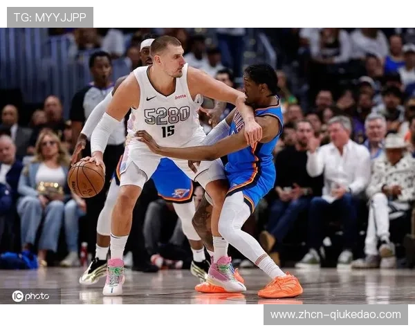 后场断球结合45度后仰,掘金约基奇高效进攻模式破解联防 后场断球结合45度后仰,掘金约基奇高效进攻模式破解联防